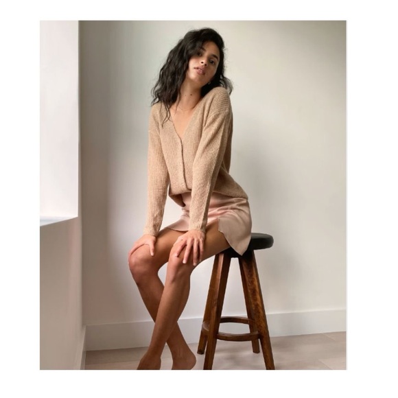 Aritzia Front to Back Cardigan in Butter Yellow - Picture 7 of 8